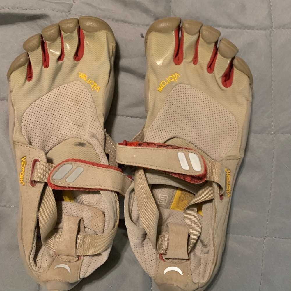 Five finger toe shoes like new size 41